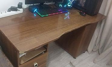 стол компьютер: Компьютерный стол, С полками — 1