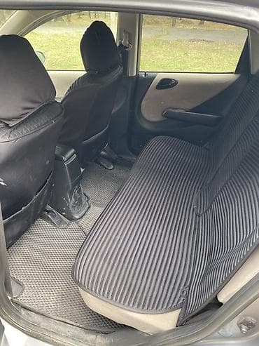 р 14 4 100 54 1: Honda Fit: 2004 г., 1.3 л, Автомат, Хэтчбэк — 6