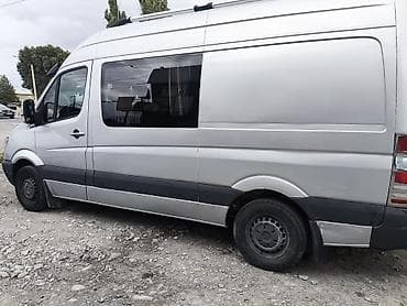 Унаа: Mercedes-Benz Sprinter (длинная база, высокий крыша), серебристый. - — 2