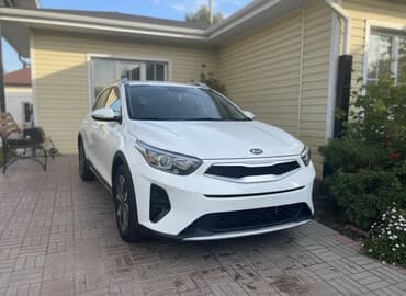 сдаётся авто с последующим выкупом: Kia Stonic: 2019 г., 1.4 л, Автомат, Бензиновая, Хэтчбэк — 1