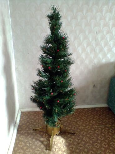 елка сколько стоит: Продаётся новогодняя, искусственная ёлка, высота 1,5 метра, цвет — 1