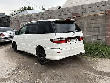 Toyota Estima: 2002 г., 2.4 л, Автомат, Бензин, Вэн/Минивэн