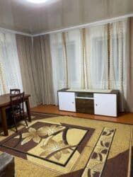 аренда дом на долгий срок: 75 кв. м, 3 бөлмө, Жылытылган, Унаа токтотуучу жай, Забор, тосулган — 1