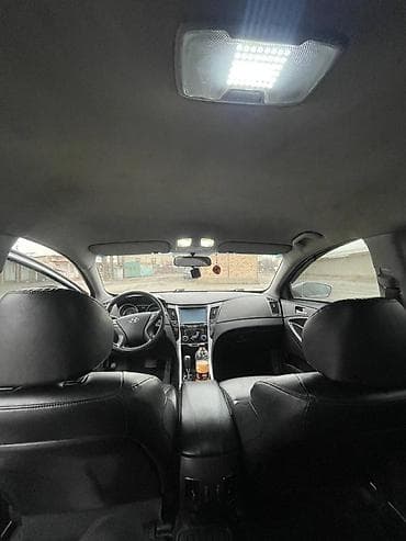 авто эстима: Hyundai Sonata: 2011 г., 2 л, Автомат, Газ, Седан — 7