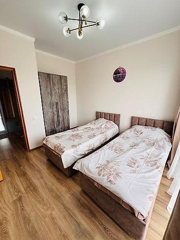 Кыймылсыз мүлк: Ысык-Көлдө ижарага батир, Радуга, Сары-Ой, 6 орун, Баасы Бүтүндөй турак үй үчүн — 3