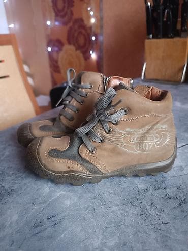 Жаш балдардын бут кийими: Детские ботинки, 29 размер, натуральная кожа, германия. новые. 1000 — 1