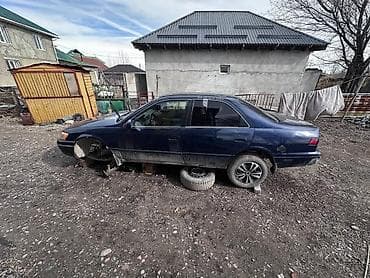 Продажа авто: Toyota Camry: 1999 г., 2.2 л, Автомат, Бензин, Седан — 3