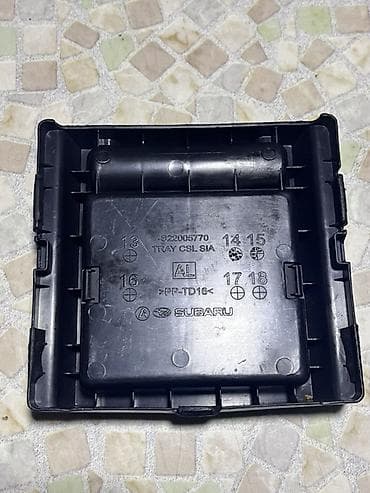 подлокотник аутбек: Органайзер На панель, цвет - Черный — 3