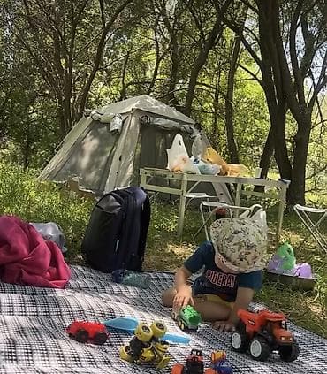 third edition solution: Сдаем в Аренду палатку трехместная + стол раскладной и 4 табурета — 1