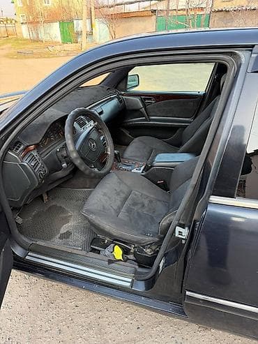 марк 3: Mercedes-Benz E-Class: 1996 г., 3.2 л, Автомат, Газ, Седан — 2