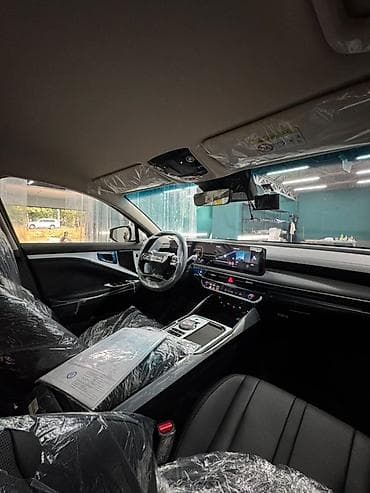 santa fr: Kia K8: 2024 г., Седан — 7