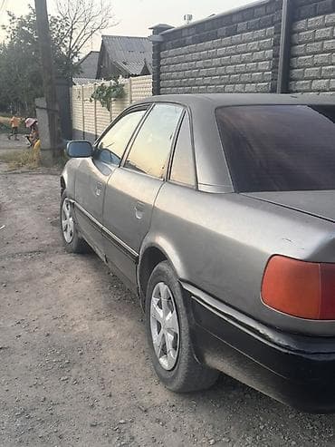 Транспорт: Audi 100: 1993 г., 2.3 л, Механика, Седан — 2