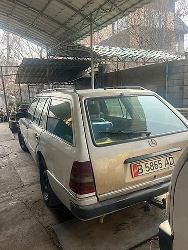 volvo 240: Mercedes-Benz W124: 1990 г., 2.5 л, Автомат, Дизель, Универсал — 4