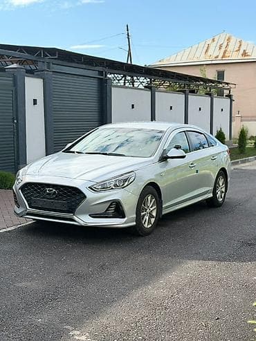 Транспорт: Hyundai Sonata: 2019 г., 2 л, Автомат, Газ, Седан — 1