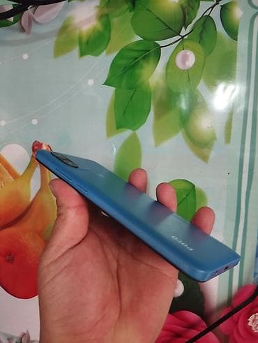 россрочка: Poco C51, Б/у, 64 ГБ, цвет - Голубой, 2 SIM — 3