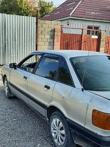 crown 171: Audi 80: 1988 г. — 2
