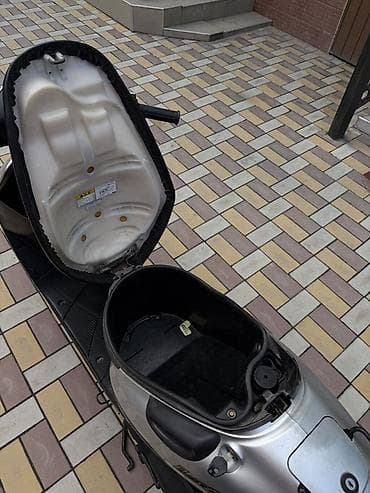 двигатил: Срочно цена окончательная Скутер Suzuki Lets II - Компактный — 7