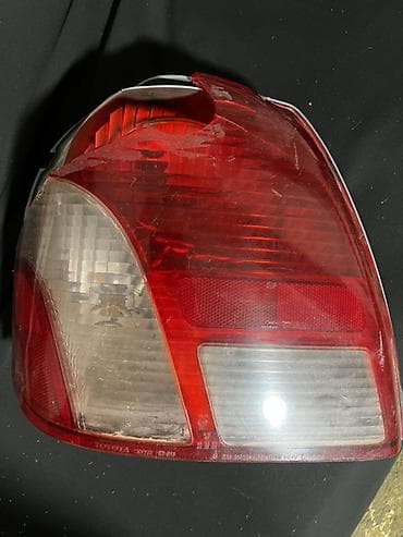 eagle eyes: Левый стоп-сигнал
Просто стекло сломан
Все Свет работает — 1