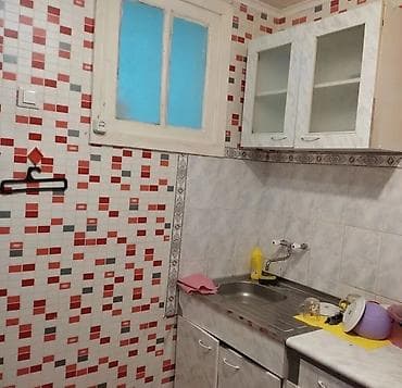 9 мкр квартиры: 2 комнаты, 42 м², 9 мкр Хрущевка, 2 этаж, Косметический ремонт — 4
