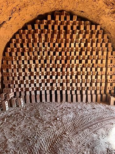 кирпия: Пустотелый, дырчатый, Жженый кирпич, Полублок, 250×120×90 — 4