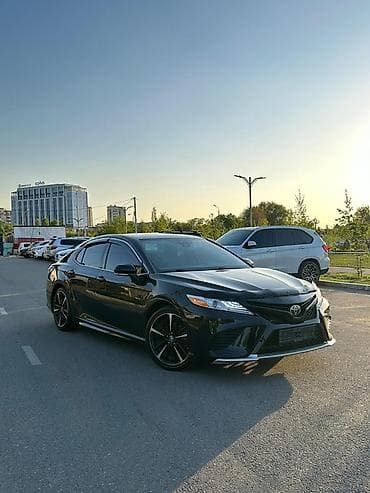 mazda 626 2001: Toyota Camry: 2019 г., 2.5 л, Автомат, Бензин, Седан — 2