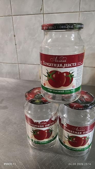 Пустые стеклянные банки из‑под томатной пасты «Айлана», объем 900 г