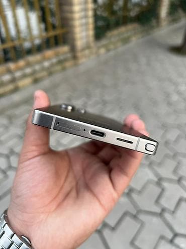 Samsung Galaxy S25 Ultra, Колдонулган, 256 ГБ, түсү - Боз, 2 SIM