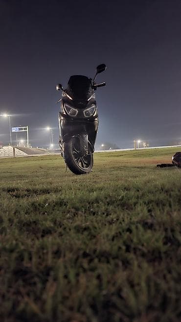 электо мото: Макси-скутер 180 куб. см, Бензин, Б/у — 2