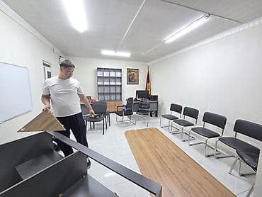 малый бизнес: Аренда офисов, 20 м², В бизнес центре, С отдельным входом — 1