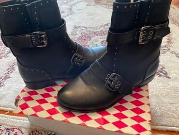 туфли на прокат: Продаю Деми полусапожкив хорошем состоянии37 -38 размер,одевала — 1