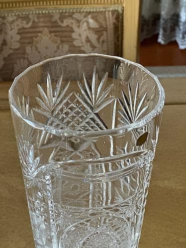 ваза стекло: Хрустальная ваза — 4