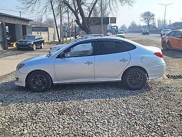 Продажа авто: Hyundai Elantra: 2010 г., Бензин, Седан — 2