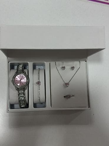 ювелирная бижутерия: Подарочный набор женских часов и украшений в коробке. Вариант 1 — 7