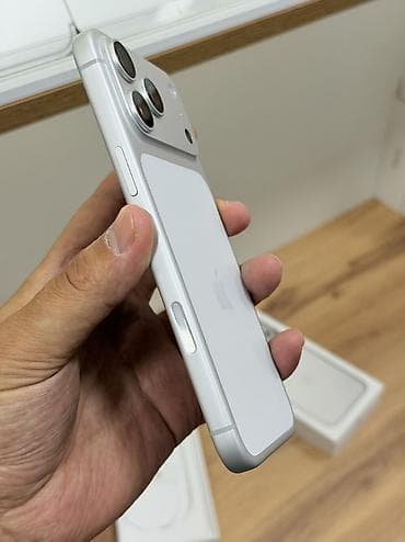 iphone 6 pro: IPhone 17 Pro Max, Б/у, 512 ГБ, Белый, Коробка, 100 % — 4