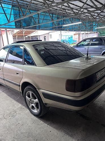 wuling mini ev: Audi 100: 1991 г., 2.3 л, Механика, Бензин, Седан — 1