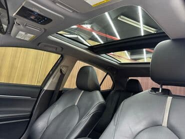 Паркет: Toyota Camry: 2021 г., 2.5 л, Автомат, Бензин, Седан — 7