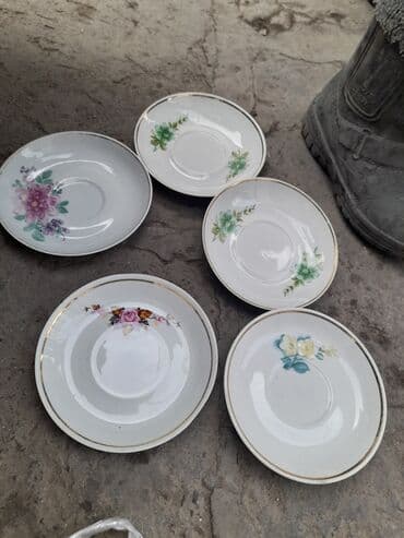 купить цветочные горшки дешево: Срочно Продается посуда советских времен. цены от 50с до 400 — 9