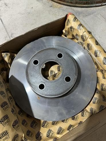 corolla e150: Предний тормозной диск Toyota 2003 г., Б/у, Оригинал, Япония — 1