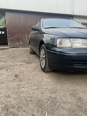 ist 2003: Toyota Спринтер: 1993 г., 1.8 л, Ручные, Бензин, Хэтчбэк — 2