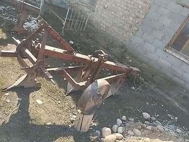 плук перевертыш: Плуг навесной трёхкорпусный для трактора - Тип: навесной оборотный — 4