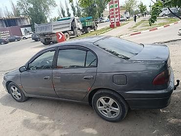 Продажа авто: Toyota Avensis: 2003 г., 2 л, Механика, Дизель, Седан — 2