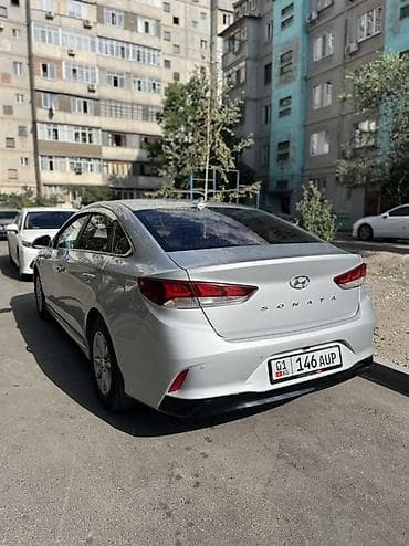 Hyundai Sonata: 2018 г., 2 л, Автомат, Бензин, Седан — 4