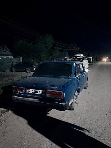 Транспорт: ВАЗ (ЛАДА) 2107: 2008 г., 1.6 л, Кол менен иштөөчү, Седан — 4