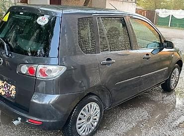 Транспорт: Mazda Verisa: 2006 г., 1.5 л, Механика, Бензин, Хэтчбэк — 3