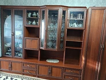 шкафтар бу: Дубал шкаф, Дубал шкаф түрү: Модулдуу, Үй, конок бөлмөсү үчүн, Колдонулган, Өзгөчөлүктөрү: Телевизор коюучу бөлүк менен — 2