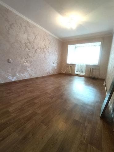 104: 1 комната, 38 м², 3 мкр 104 серия, 3 этаж, Косметический ремонт — 1