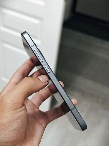 oneplus 8: Oppo Find X8 Pro, Б/у, 256 ГБ, цвет - Черный, 2 SIM — 5