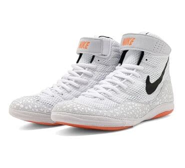 Заказываю данные борцовки качество люкс не дешевый копия Nike inflict