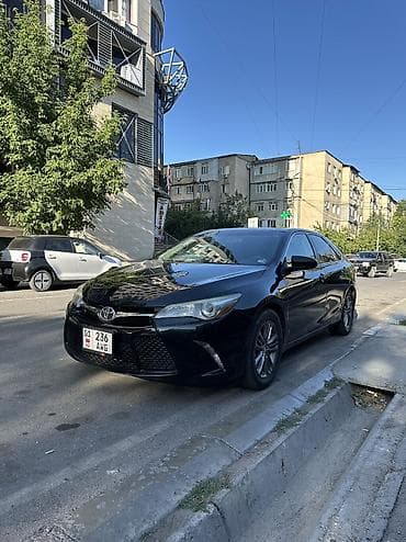 Унаа: Toyota Camry: 2017 г., 2.5 л, Автомат, Бензин, Седан — 1