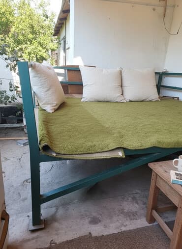 продаю поролон: Тапчан 2 x 2 x Металл — 1